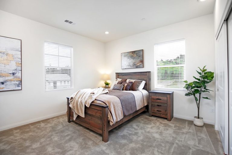 inpatient sleeping quarters at drug rehabs San Diego California 768x512