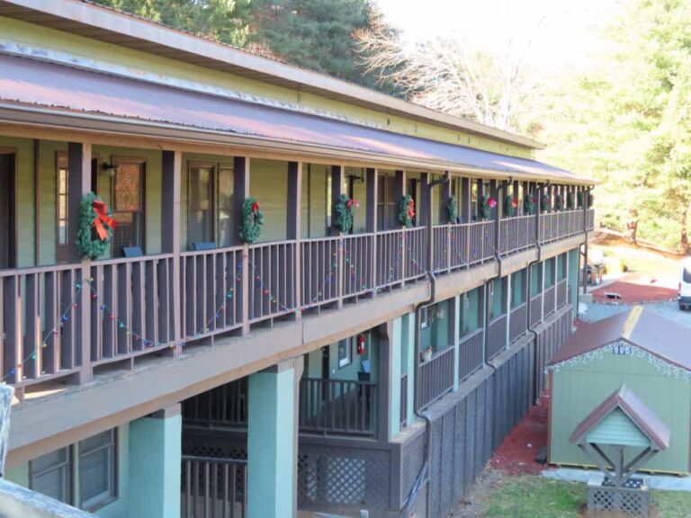 topleft1 1024x768 1 768x576